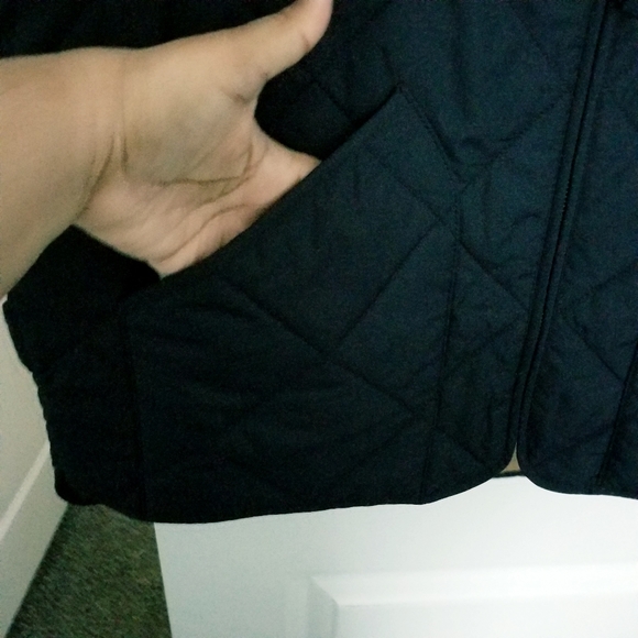 J Crew Navy Blue Quilted Walker Vest NWOT - Picture 5 of 8